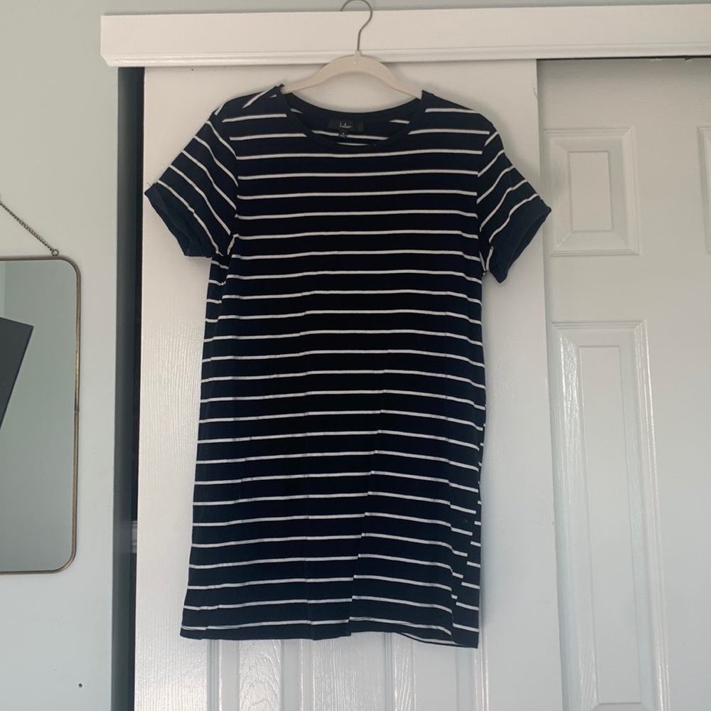 Lulus navy stripe t shirt dress